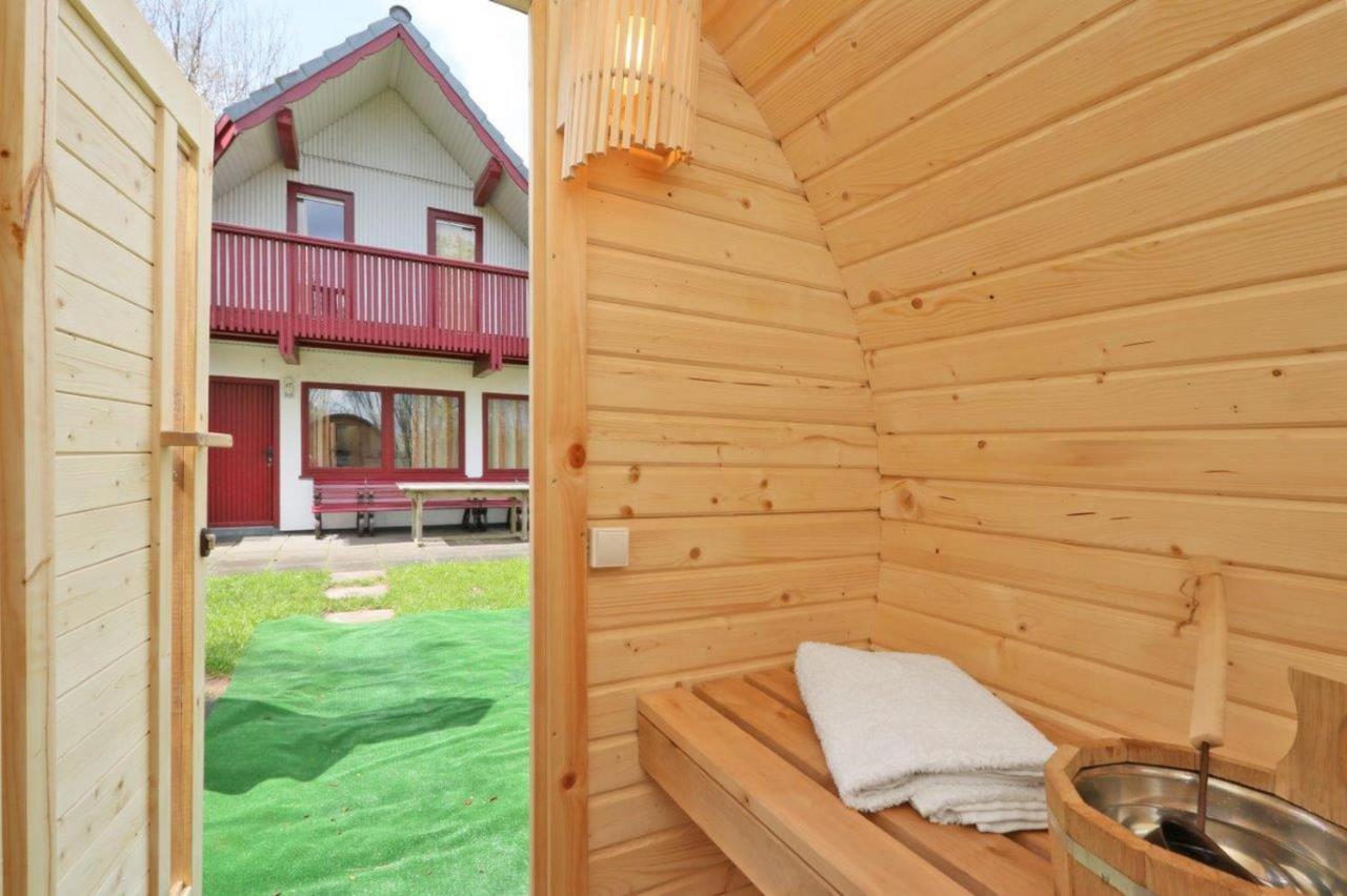 Ferienhaus Bei Simone Mit Sauna キルヒハイム エクステリア 写真
