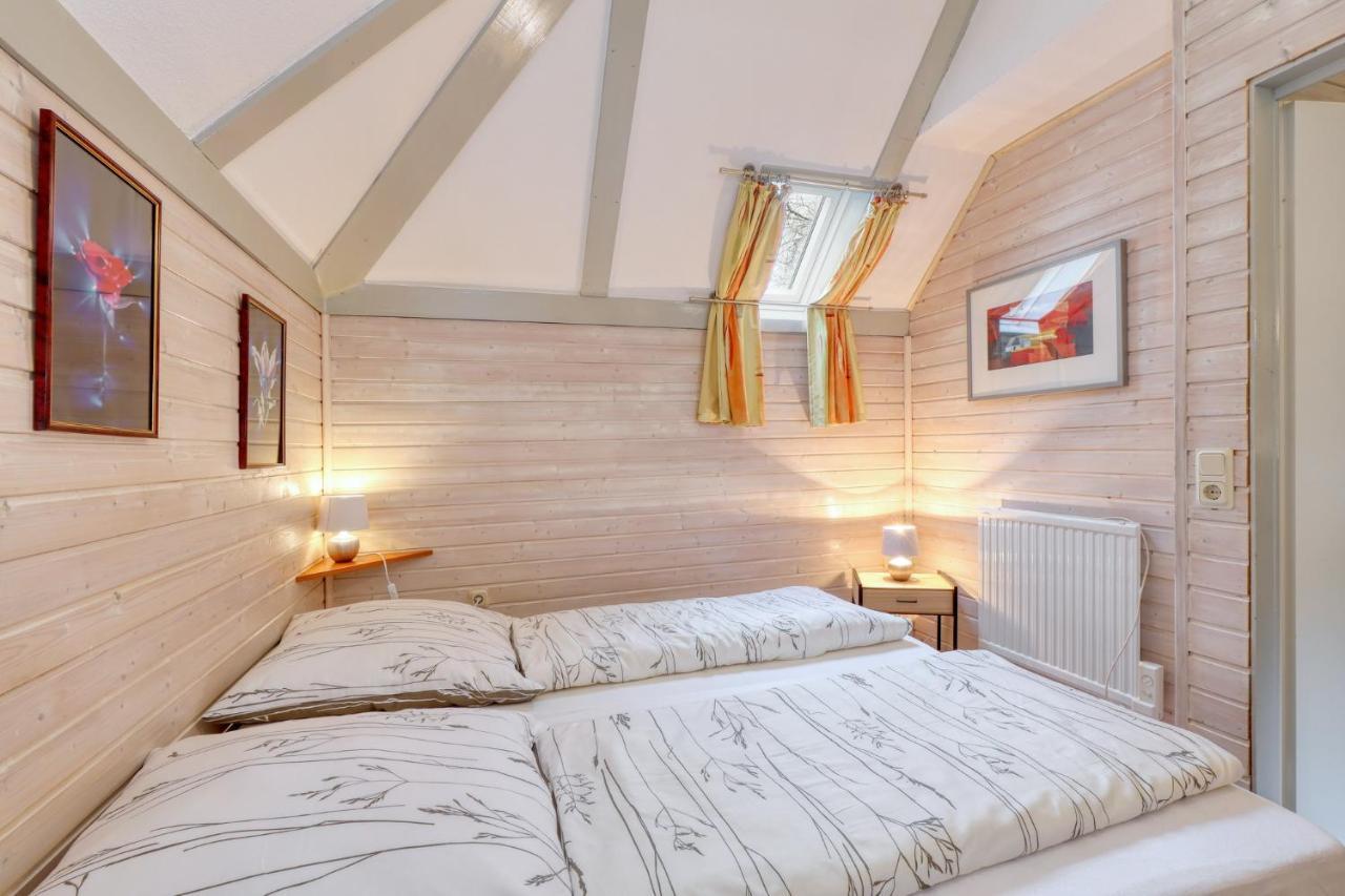 Ferienhaus Bei Simone Mit Sauna キルヒハイム エクステリア 写真