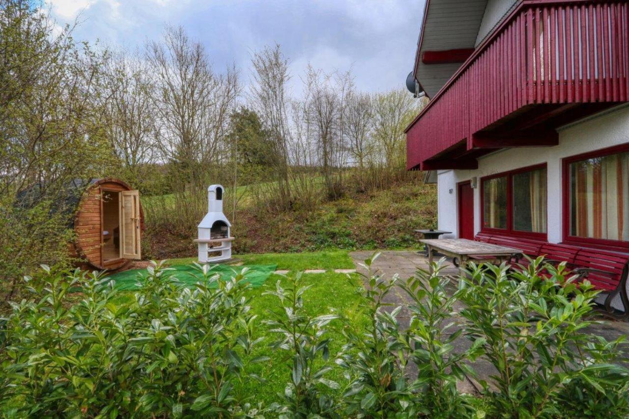 Ferienhaus Bei Simone Mit Sauna キルヒハイム エクステリア 写真